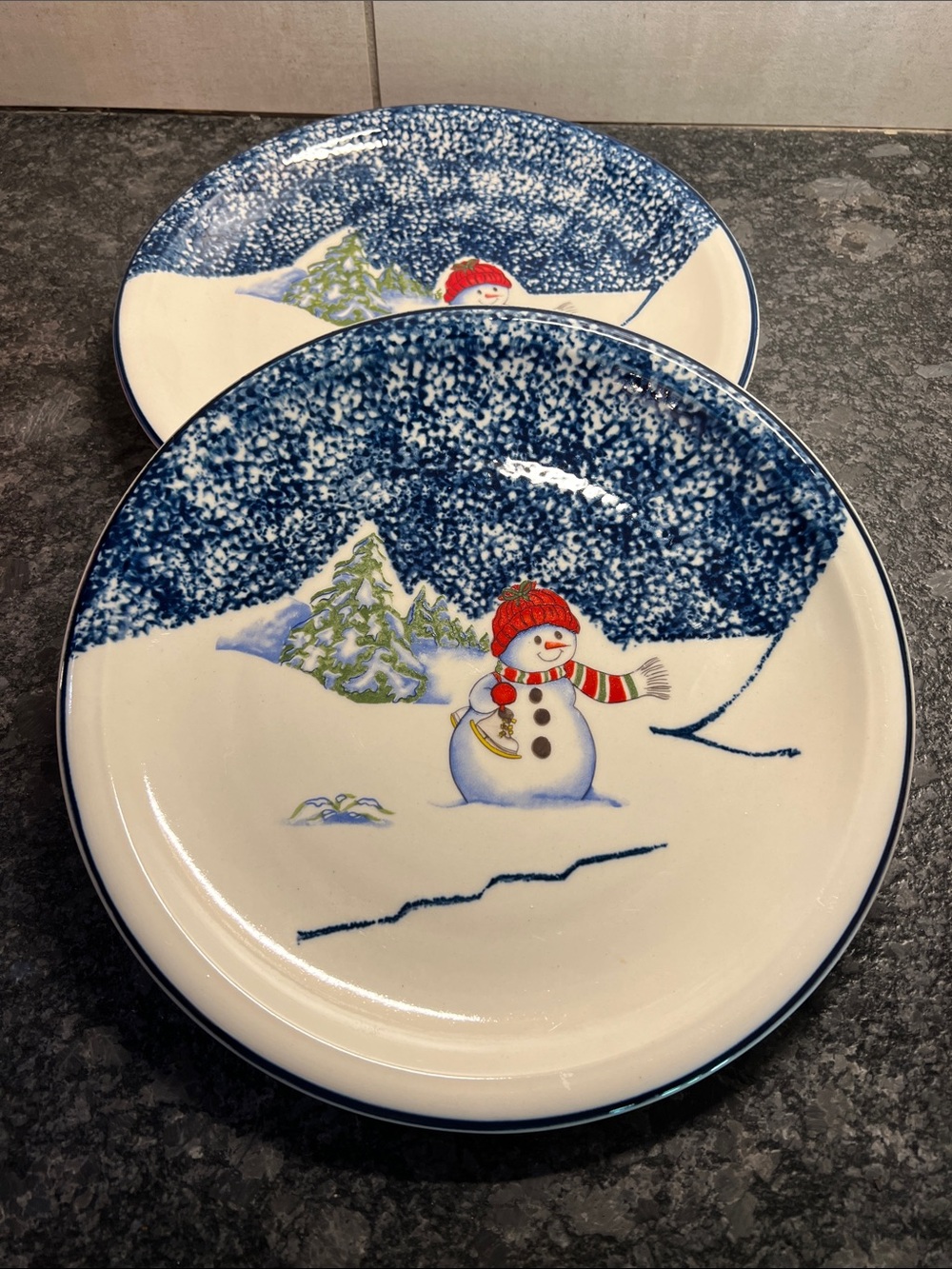 Thomson Pottery Snowman Holiday Ceramic Dinner Plate - Blue and White